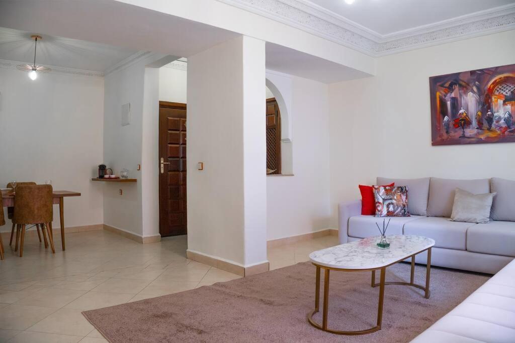Appart Bien Place Et Fonctionnel Marakeş Dış mekan fotoğraf
